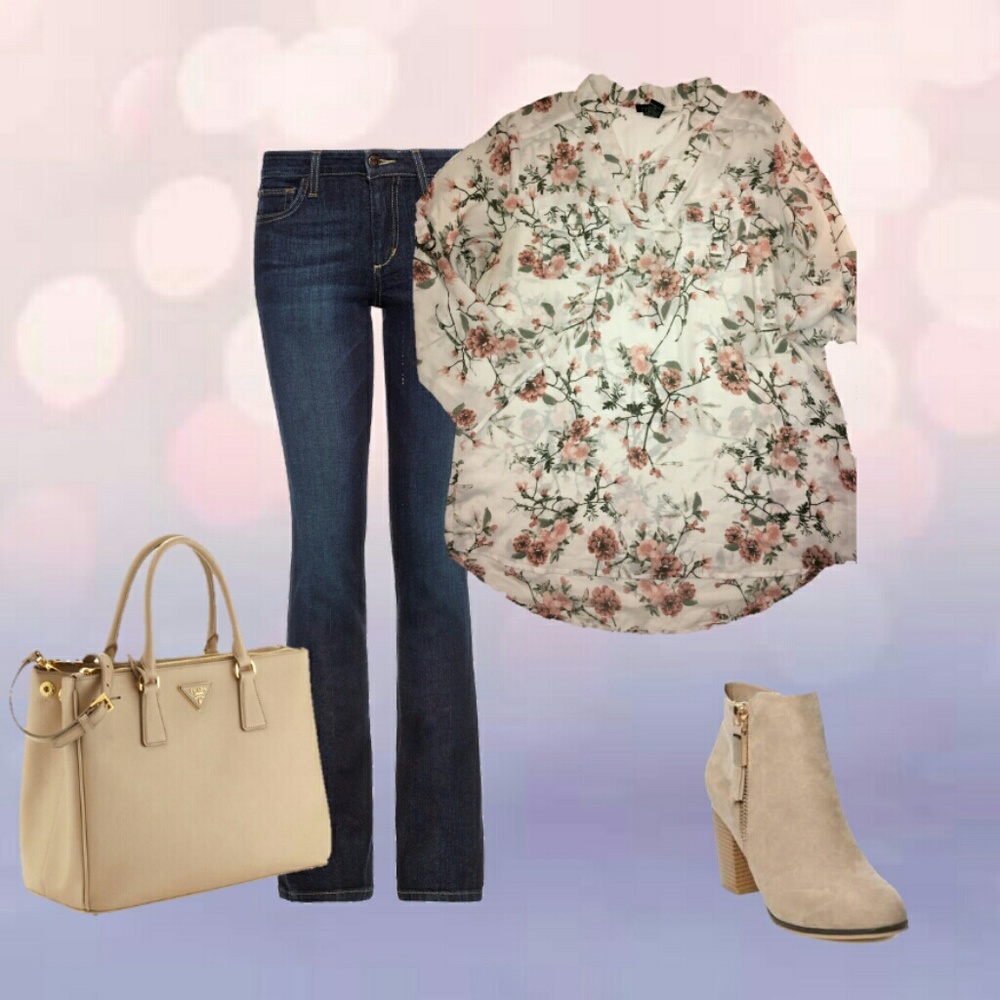 Rue 21 sheer flowered blouse